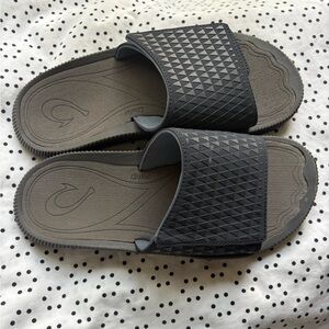 OluKai Halo Olu Men’s Sandals, Navy and Black, US M8/ EUR 41